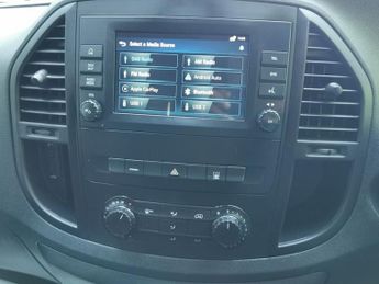 MERCEDES-BENZ EVITO 116 e 66kWh Progressive Panel Van 6dr Electric Auto FWD L2 (LWB)