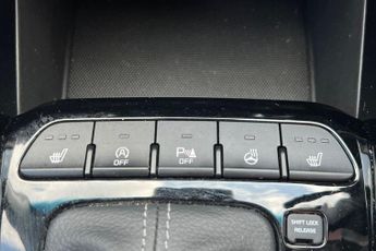 KIA STONIC 1.0 T-GDi 4 SUV 5dr Petrol DCT Euro 6 (s/s) (118 bhp) 2 Keys / S