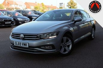 VOLKSWAGEN PASSAT 1.6 TDI SE Nav Saloon 4dr Diesel DSG Euro 6 (s/s) (120 ps)