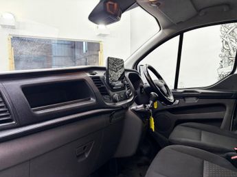 FORD TRANSIT CUSTOM 2.0 280 EcoBlue Trend Panel Van 5dr Diesel Manual L1 H1 Euro 6 (