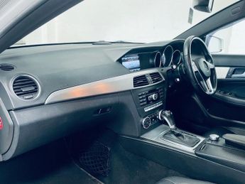 MERCEDES-BENZ C-CLASS 2.1 C250 CDI BlueEfficiency AMG Sport Coupe 2dr Diesel G-Tronic+