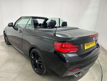 BMW 2 SERIES 2.0 220d M Sport Convertible 2dr Diesel Auto Euro 6 (s/s) (190 p