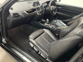 BMW 2 SERIES 2.0 220d M Sport Convertible 2dr Diesel Auto Euro 6 (s/s) (190 p