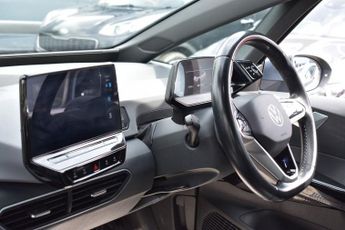 VOLKSWAGEN ID3 ID.3 Pro Performance 58kWh Life Hatchback 5dr Electric Auto (204