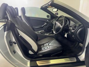 MERCEDES-BENZ SLK 1.8 SLK200 Kompressor Convertible 2dr Petrol Automatic (211 g/km