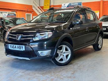 Dacia Sandero 1.5 dCi Laureate Hatchback 5 Door Diesel Manual Black 1 Owner fr