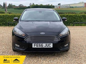 Ford Focus 1.0T EcoBoost Zetec Hatchback 5dr Petrol Manual Euro 6 (s/s) (12