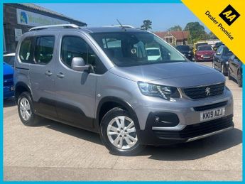 Peugeot Rifter 1.2 PureTech Allure Standard MPV 5dr Petrol Manual Euro 6 (s/s) 