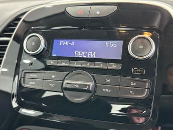 RENAULT CAPTUR 0.9 TCe ENERGY Play SUV 5dr Petrol Manual Euro 6 (s/s) (90 ps)