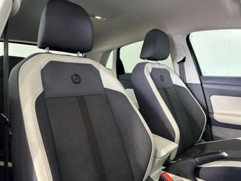VOLKSWAGEN POLO 1.0 TSI beats Hatchback 5dr Petrol Manual Euro 6 (s/s) (95 ps)