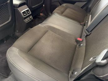 RENAULT KOLEOS 2.0 dCi Iconic SUV 5dr Diesel X-Trn A7 Euro 6 (s/s) (175 ps)