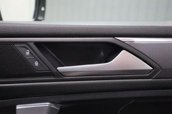 VOLKSWAGEN TIGUAN ALLSPACE 2.0 TDI R-Line SUV 5dr Diesel DSG Euro 6 (s/s) (150 ps)