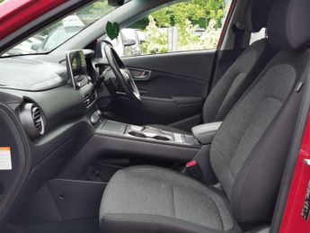 HYUNDAI KONA 64kWh Premium SUV 5dr Electric Auto (7kW Charger) (204 ps)