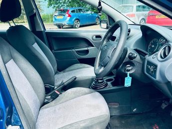 FORD FIESTA 1.25 Style Hatchback 5dr Petrol Manual (142 g/km, 74 bhp)