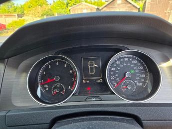 VOLKSWAGEN GOLF 1.4 TSI BlueMotion Tech SE Hatchback 5dr Petrol DSG Euro 5 (s/s)