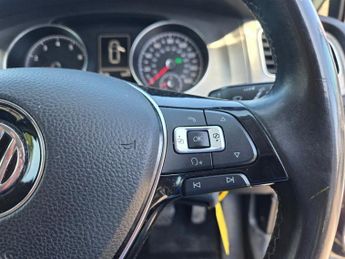 VOLKSWAGEN GOLF 1.4 TSI BlueMotion Tech SE Hatchback 5dr Petrol DSG Euro 5 (s/s)