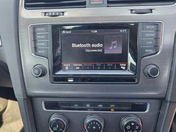 VOLKSWAGEN GOLF 1.4 TSI BlueMotion Tech SE Hatchback 5dr Petrol DSG Euro 5 (s/s)