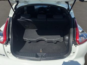 NISSAN JUKE 1.6 DIG-T Acenta Premium SUV 5dr Petrol XTRON 4WD Euro 5 (190 ps