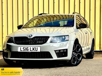 Skoda Octavia 2.0 TFSI vRS Estate 5dr Petrol Manual Euro 6 (s/s) (SNav) (220 p
