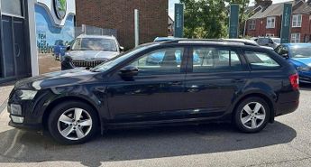 Skoda Octavia 1.6 TDI SE Estate 5dr Diesel DSG Euro 5 (s/s) (105 ps)