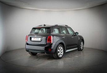 MINI COUNTRYMAN 2.0 Cooper S Classic SUV 5dr Petrol Steptronic Euro 6 (s/s) (192