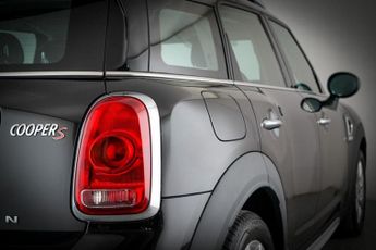 MINI COUNTRYMAN 2.0 Cooper S Classic SUV 5dr Petrol Steptronic Euro 6 (s/s) (192