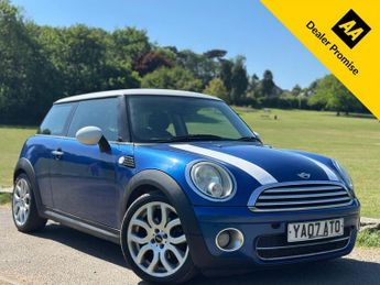 MINI Hatch 1.6 Cooper D Hatchback 3dr Diesel Manual Euro 4 (110 ps)