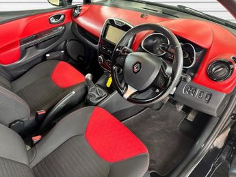 RENAULT CLIO 1.5 dCi Dynamique S MediaNav Hatchback 5dr Diesel Manual Euro 5 