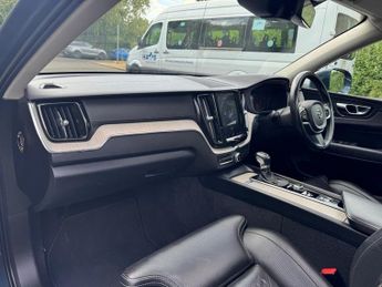 VOLVO XC60 2.0 D5 PowerPulse Inscription Pro SUV 5dr Diesel Auto AWD Euro 6