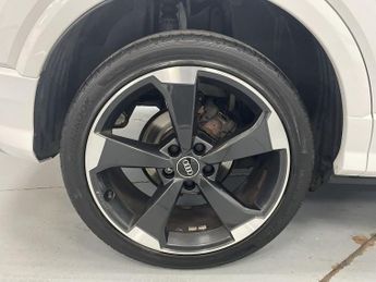 AUDI Q2 1.5 TFSI CoD 35 S line SUV 5dr Petrol Manual Euro 6 (s/s) (150 p