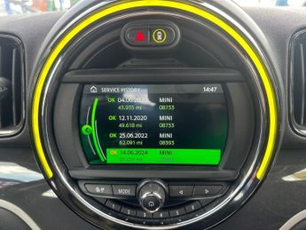 MINI COUNTRYMAN 1.5 7.6kWh Cooper SE SUV 5dr Petrol Plug-in Hybrid Auto ALL4 Eur