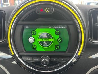 MINI COUNTRYMAN 1.5 7.6kWh Cooper SE SUV 5dr Petrol Plug-in Hybrid Auto ALL4 Eur