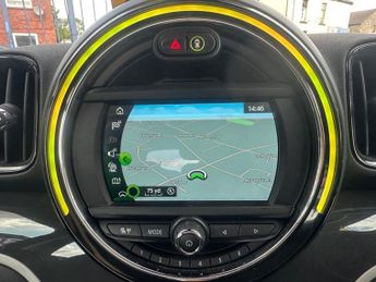 MINI COUNTRYMAN 1.5 7.6kWh Cooper SE SUV 5dr Petrol Plug-in Hybrid Auto ALL4 Eur