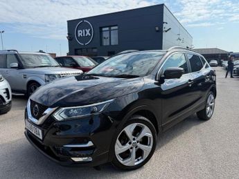 Nissan Qashqai 1.5 dCi Tekna SUV 5dr Diesel Manual-2 FORMER KEEPERS-PANORAMIC G