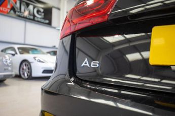 AUDI A6 AVANT 2.0 TDI ultra Black Edition Estate 5dr Diesel S Tronic Euro 6 (s