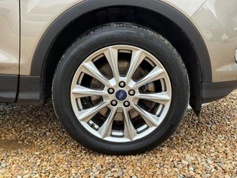 FORD KUGA 1.5T EcoBoost Titanium Edition SUV 5dr Petrol Auto AWD Euro 6 (s