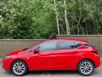 VAUXHALL ASTRA 1.4i SE Hatchback 5dr Petrol Manual Euro 6 (100 ps)