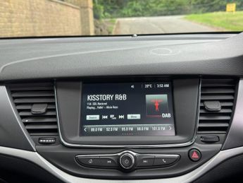 VAUXHALL ASTRA 1.4i SE Hatchback 5dr Petrol Manual Euro 6 (100 ps)