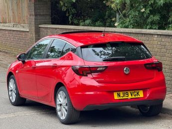 VAUXHALL ASTRA 1.4i SE Hatchback 5dr Petrol Manual Euro 6 (100 ps)