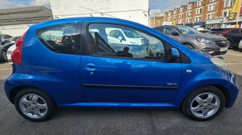PEUGEOT 107 1.0 12V Verve Hatchback 3dr Petrol Manual Euro 4 (68 ps)