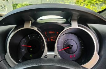 NISSAN JUKE 1.6 Tekna SUV 5dr Petrol Manual Euro 5 (117 ps)