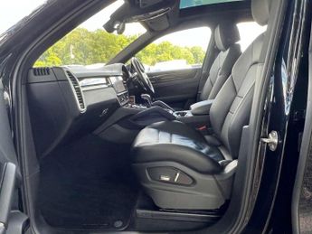 PORSCHE CAYENNE 2.9 Cayenne V6 S Auto 4WD 5dr