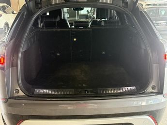 LAND ROVER RANGE ROVER VELAR 2.0 D240 R-Dynamic HSE SUV 5dr Diesel Auto 4WD Euro 6 (s/s) (240