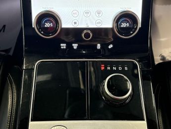 LAND ROVER RANGE ROVER VELAR 2.0 D240 R-Dynamic HSE SUV 5dr Diesel Auto 4WD Euro 6 (s/s) (240