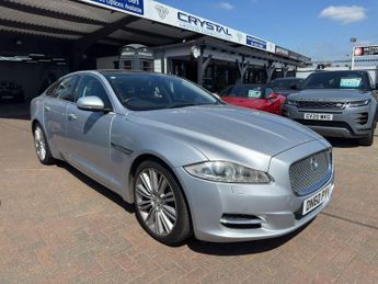 Jaguar XJ 3.0d V6 Portfolio Saloon 4dr Diesel Auto Euro 5 (275 ps)