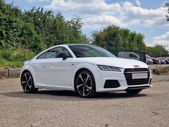 Audi TT 2.0 TDI ultra Black Edition Coupe 3dr Diesel Manual Euro 6 (s/s)