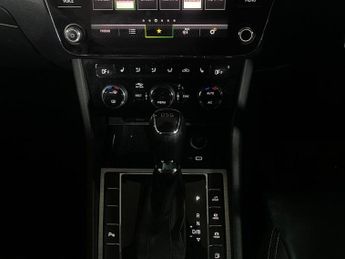 SKODA SUPERB 1.4 TSI iV 13kWh SE Technology Estate 5dr Petrol Plug-in Hybrid