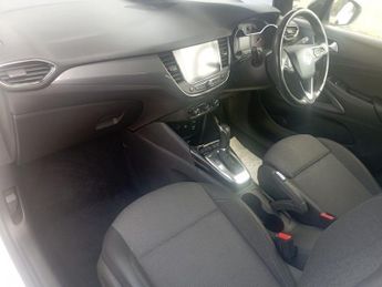 VAUXHALL CROSSLAND 1.2 Turbo Elite Nav SUV 5dr Petrol Auto Euro 6 (s/s) (130 ps)