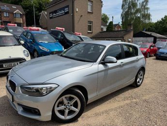 BMW 118 1.5 118i SE Hatchback 5dr Petrol Auto Euro 6 (s/s) (136 ps)