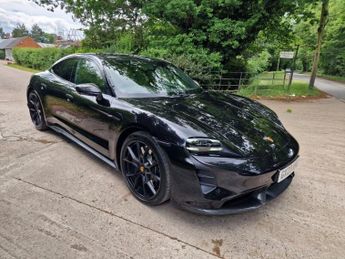 Porsche Taycan Performance Plus 93.4kWh GTS Saloon 4dr Electric Auto 4WD (11kW 